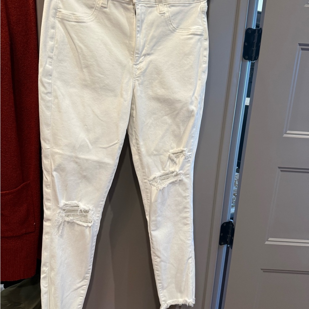 American Eagle Outfitters White Distressed Ankle Jeans